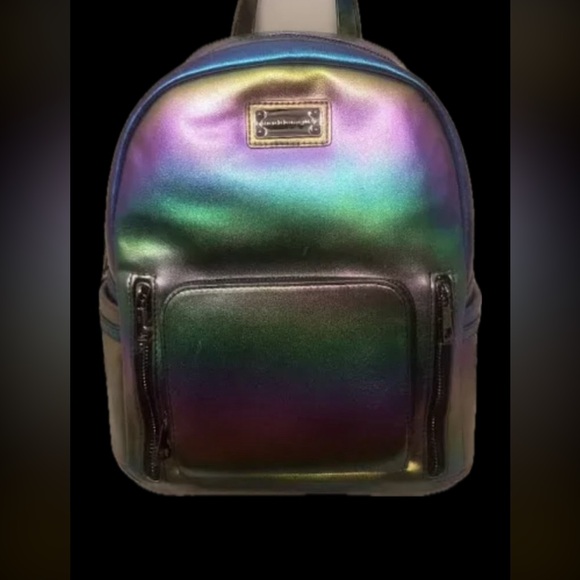 NEW Madden Girl Iridescent Purple CHROME Rainbow Backpack Bag purse OIL SLICK - Picture 2 of 7